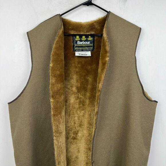 Barbour Acrylic Lining Vest A295 C44/112cm Size L - Picture 2 of 7